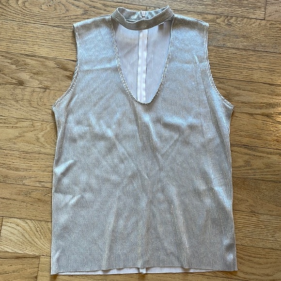 BB Dakota bellow top - Picture 2 of 11